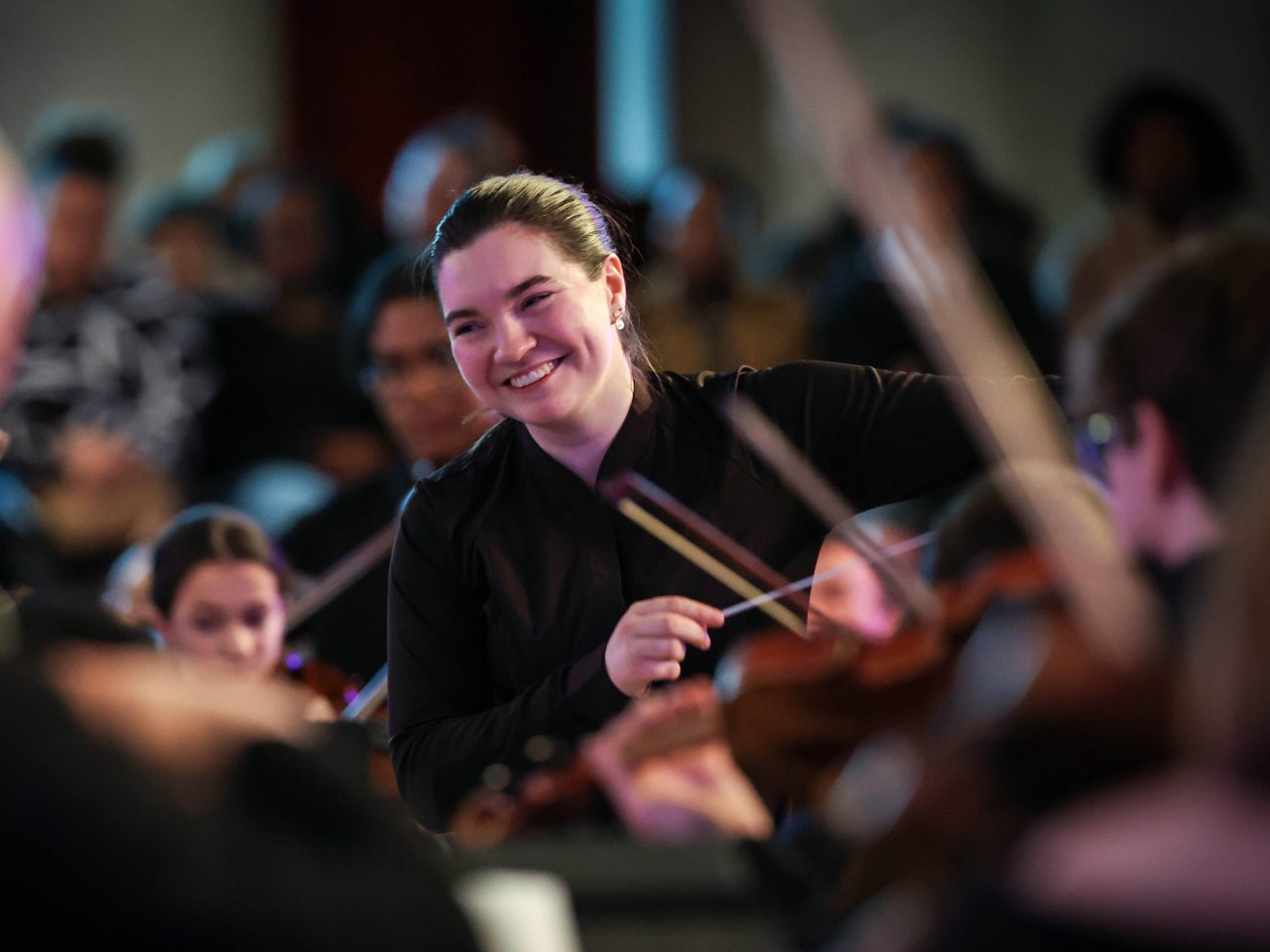 Conductor Tess Jackson. Image: Andrew Parsons